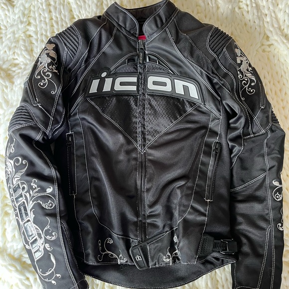 ICON Riding Jacket for Women, size Small - Picture 3 of 7